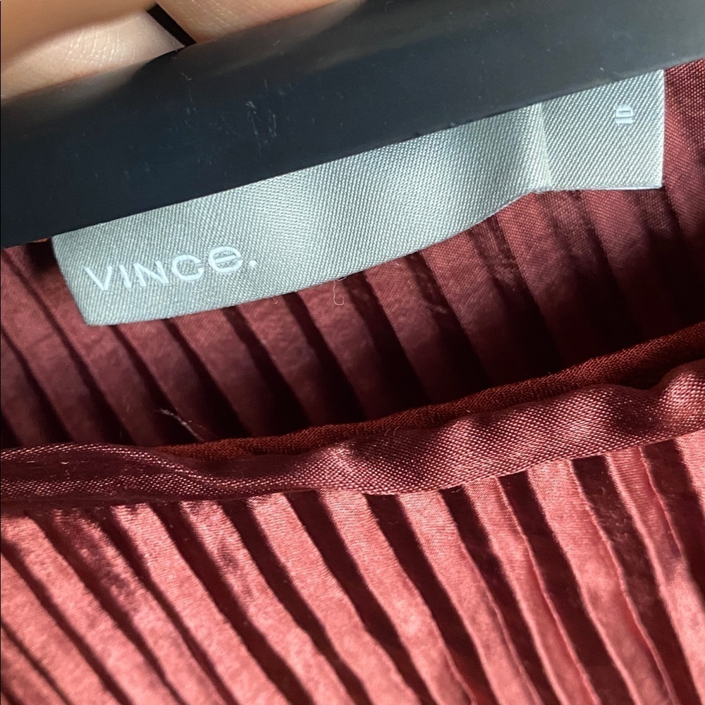 Vince Chevron Pleated Skirt, Anise size 10 - Picture 4 of 5